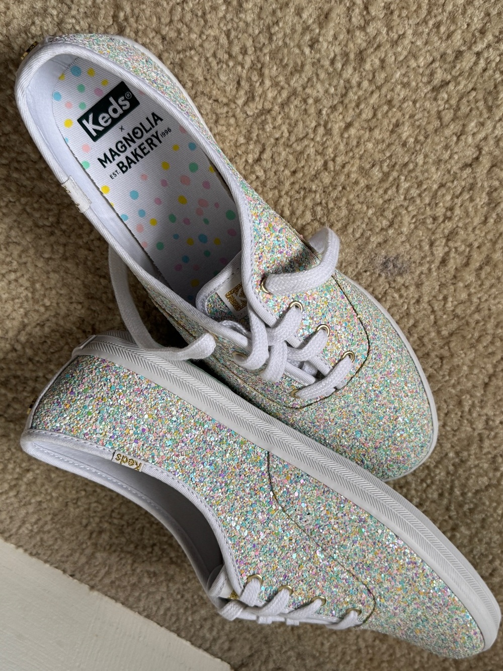 Keds Magnolia Bakery Women's Glitter Lace-Up Sneakers in White with Iridescence - Picture 6 of 6